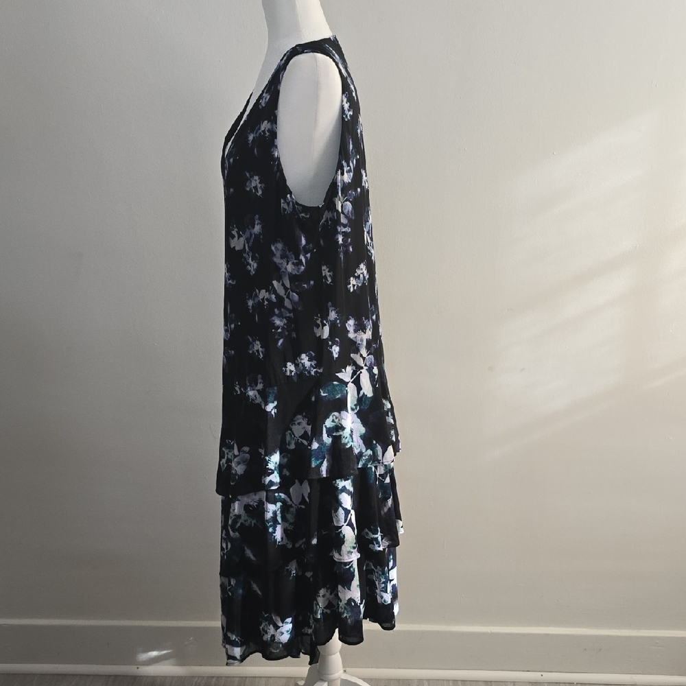 Simply Vera Vera Wang Midnight Floral Midi Dress - Picture 3 of 9
